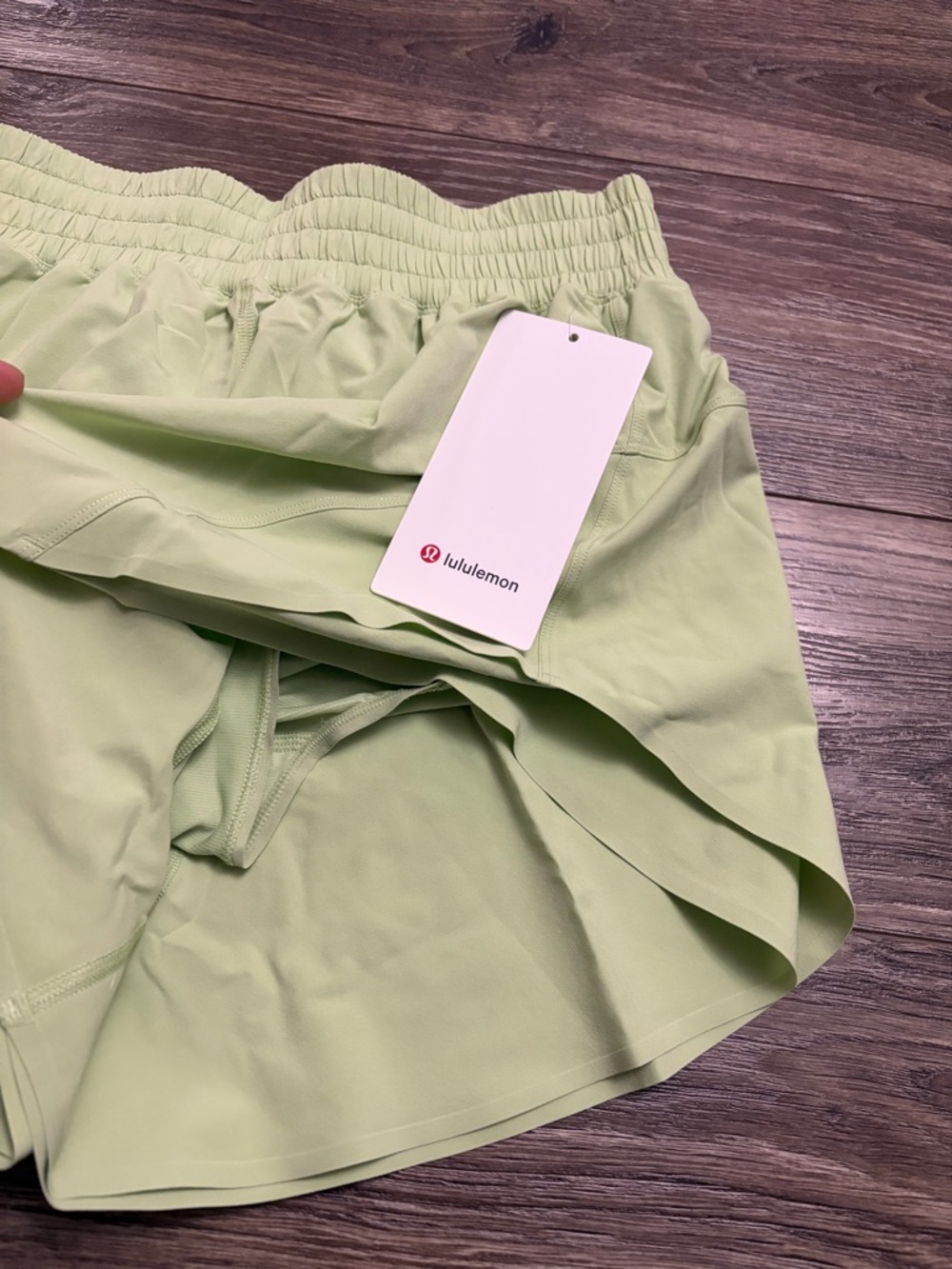 NWT Lululemon Shake It Out High-Rise Running Short 2.5" (Lemongrass) Size S - Picture 6 of 10